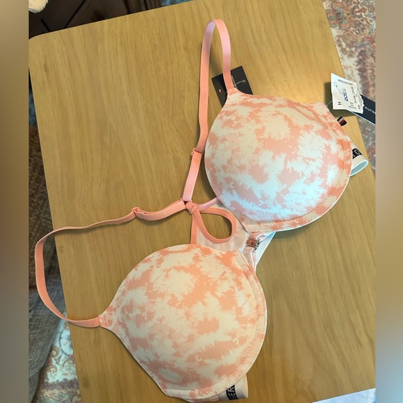 Padded Pink Bra - Picture 1 of 7